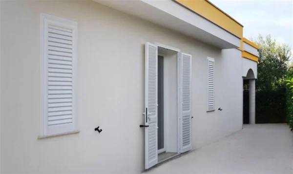 Persiane e scuri in alluminio – Quattro M Serramenti