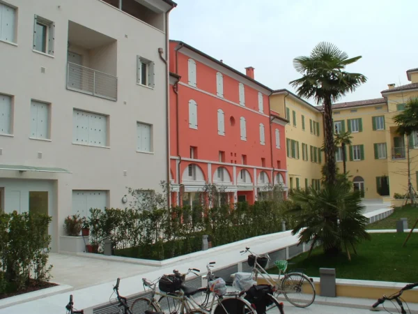 Scuretti ripiegabili – Quattro M Serramenti